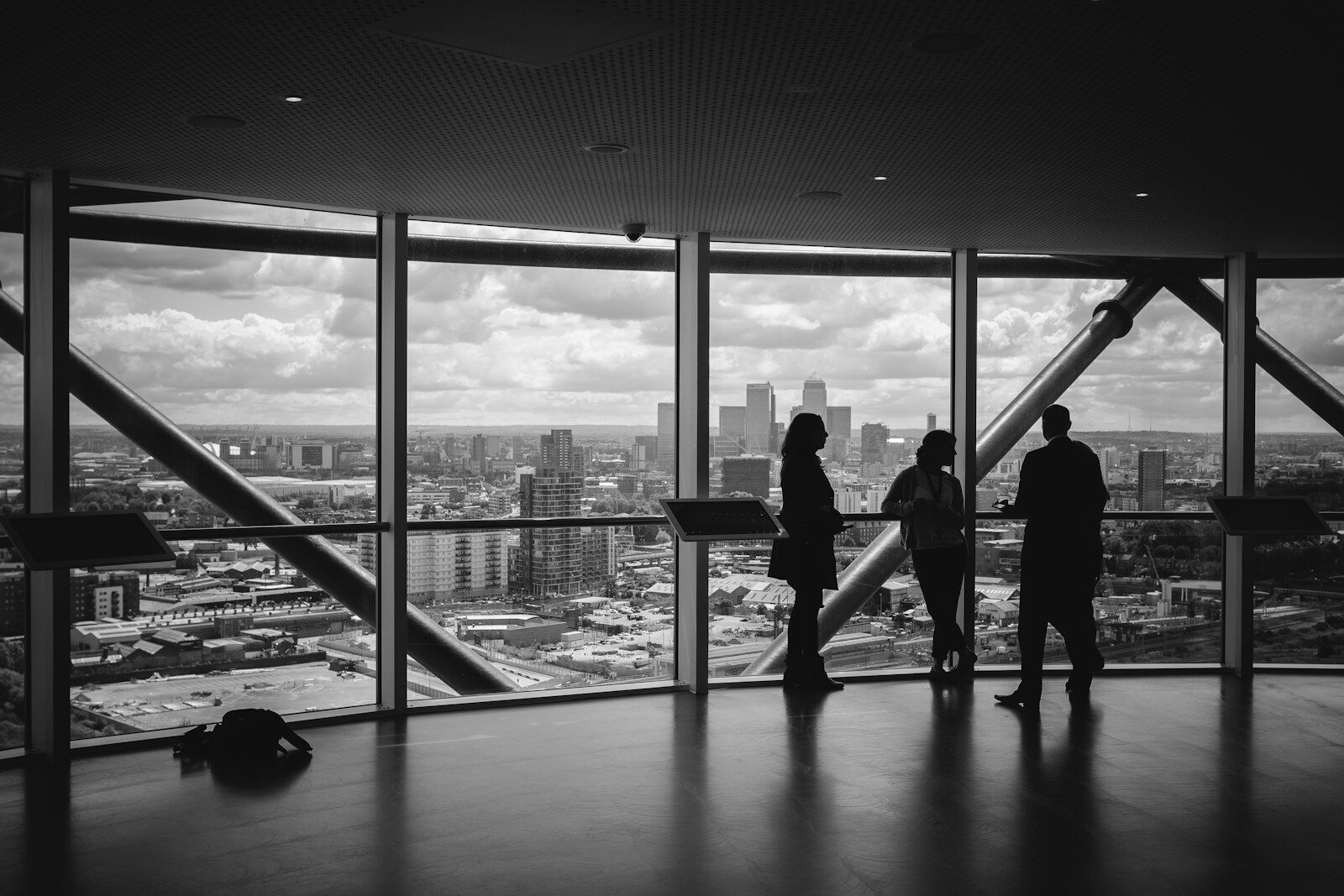 Why Businesses and Investors Trust Bill Dehal for Commercial Real Estate in Hamilton